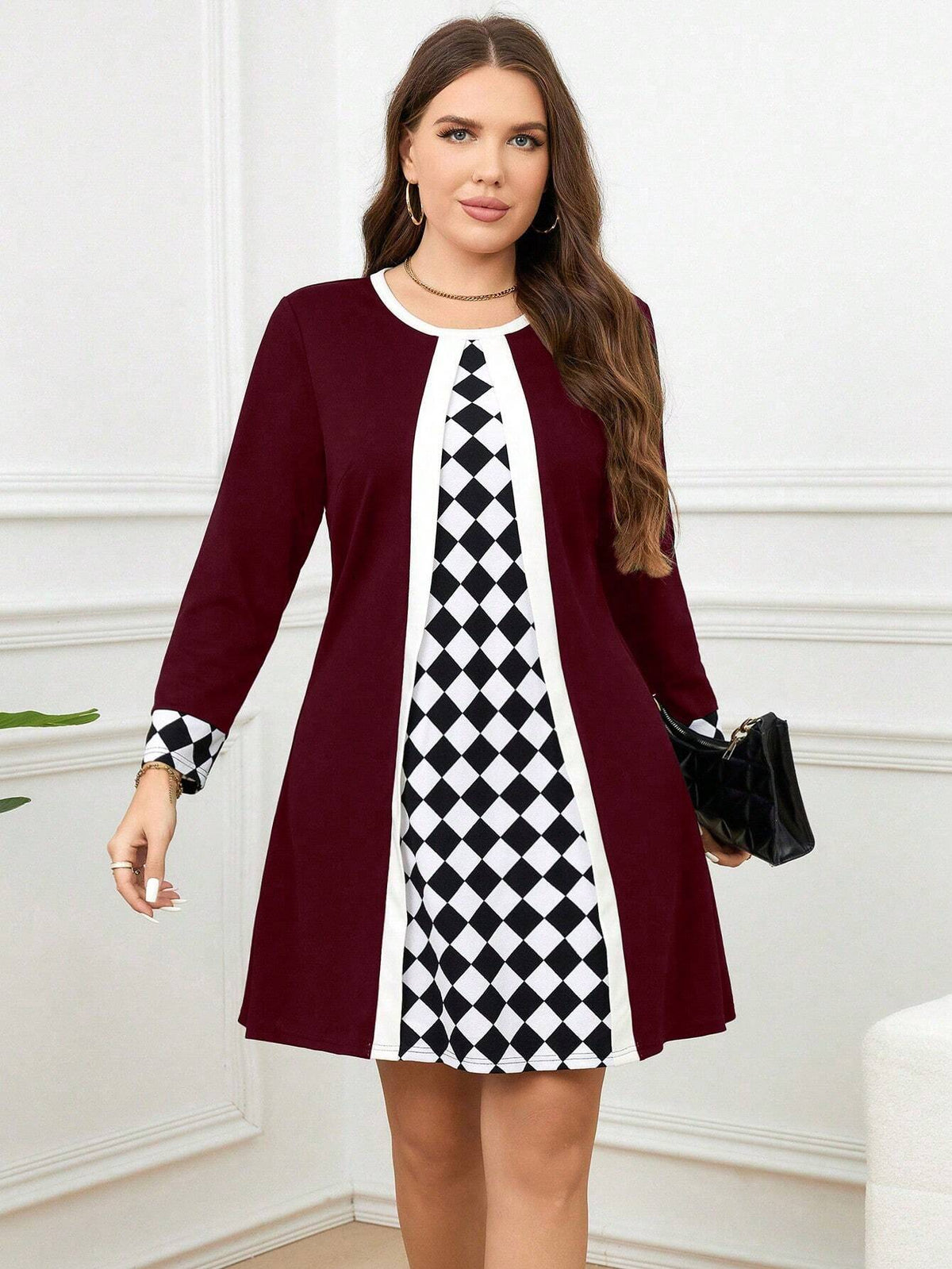 Abito lungo casual a patchwork con stampa a diamanti, taglia comode, per l'autunno